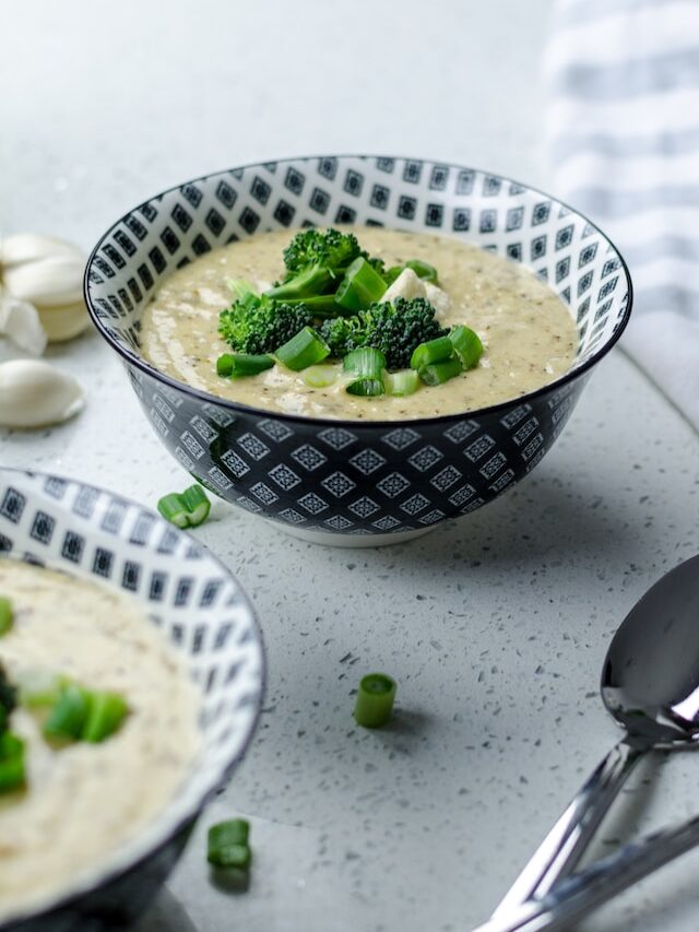 Easy And Delicious Cheesy Vegan Broccoli Soup Recipe For A Quick Meal